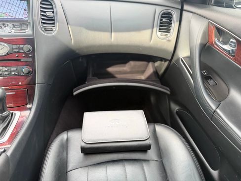 Used 2017 INFINITI QX50 AWD w/ Premium Plus Package image 32