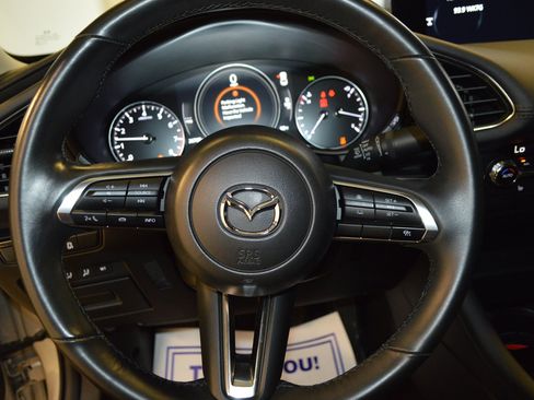 Used 2024 MAZDA MAZDA3 s FWD image 18
