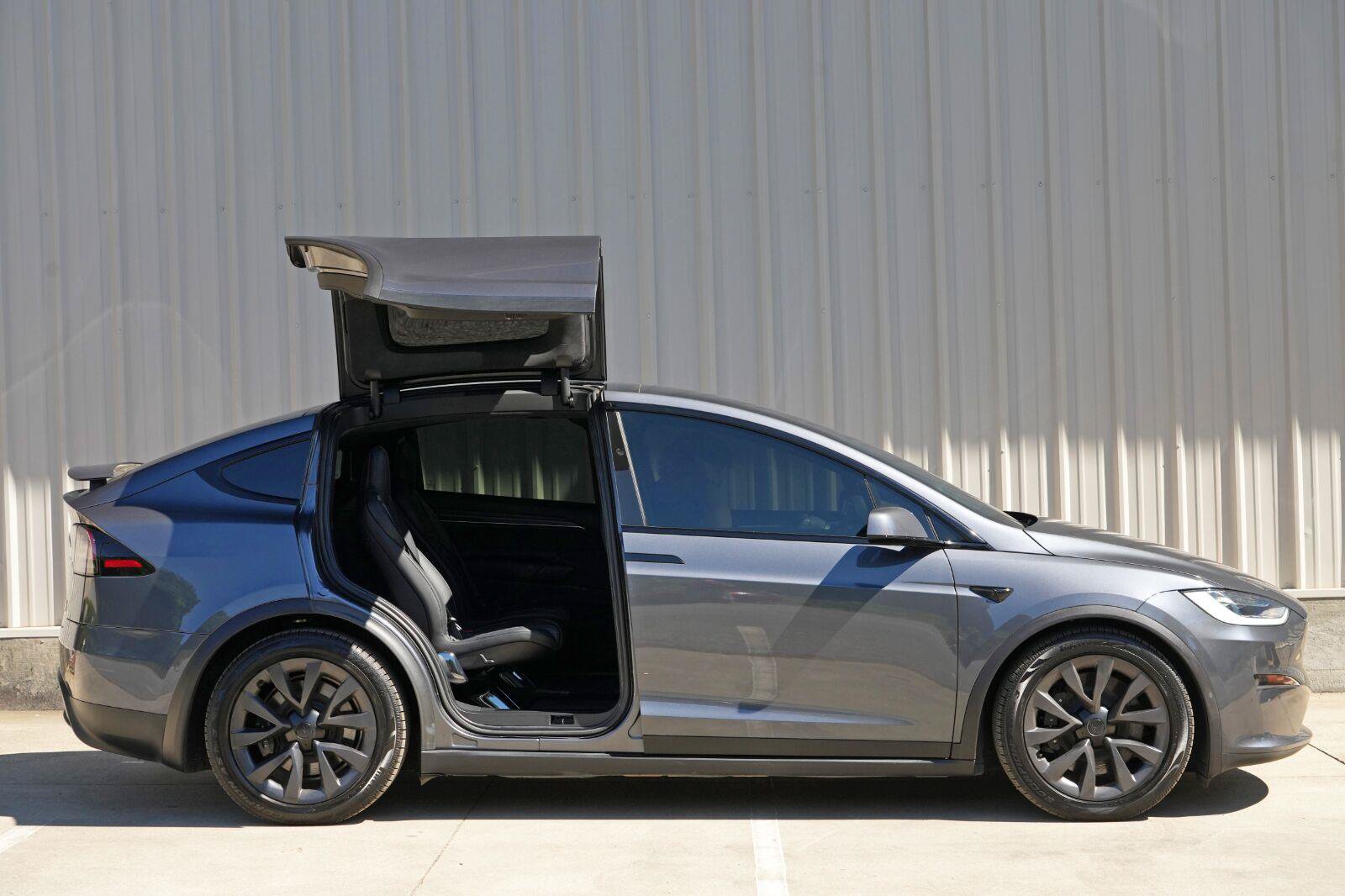 Used 2022 Tesla Model X Plaid AWD/4WD image 55