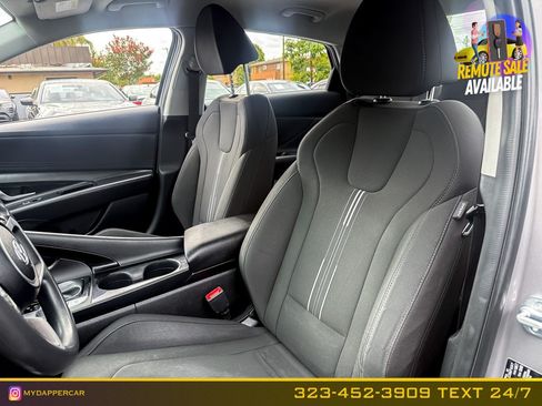 Used 2023 Hyundai Elantra Blue FWD image 12