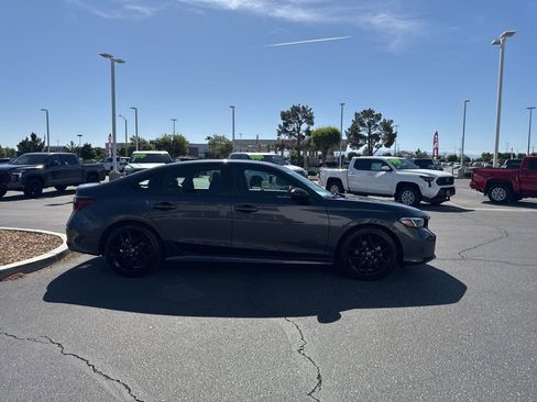 Used 2025 Honda Civic Sport image 5