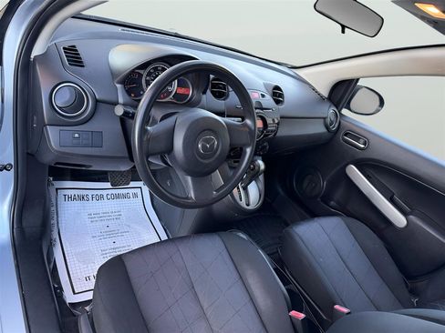 Used 2013 MAZDA MAZDA2 Sport image 14