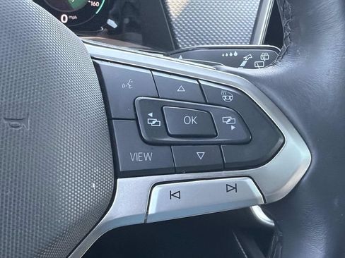Used 2024 Volkswagen Atlas Cross Sport SEL R-Line AWD/4WD image 21