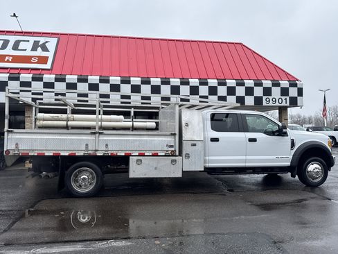 Used 2017 Ford F550 2WD Crew Cab Super Duty image 8