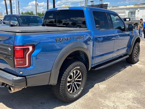 Used 2019 Ford F150 Raptor w/ Equipment Group 802A Luxury AWD/4WD image 4