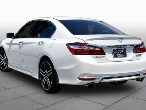 Used 2017 Honda Accord Sport Special Edition image 11