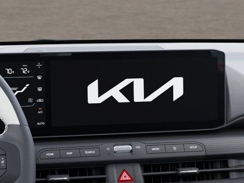 New 2025 Kia K4 GT-Line image 20