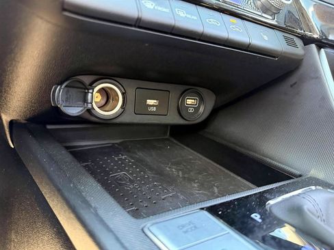 Used 2022 Hyundai Elantra SEL w/ Convenience + Premium Package FWD image 20