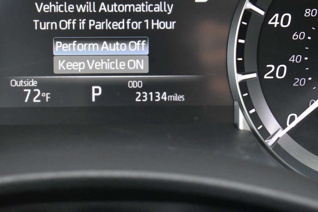 Used 2024 Toyota Highlander XLE AWD/4WD image 14