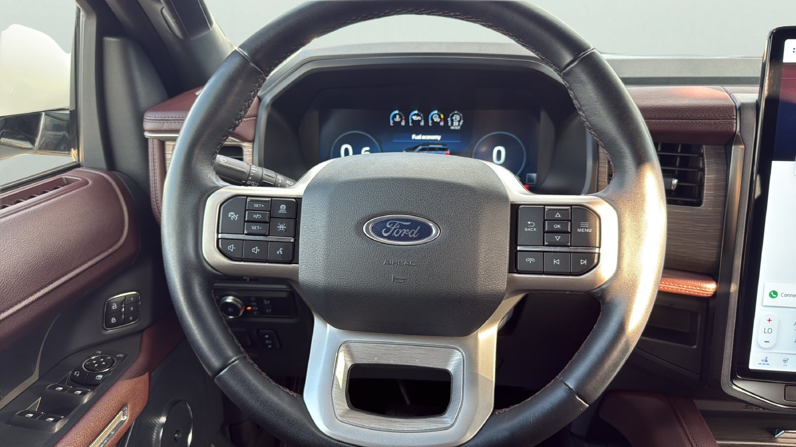 Used 2022 Ford Expedition Limited RWD image 14