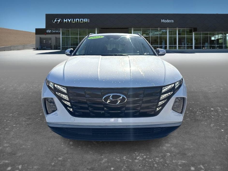 Certified 2023 Hyundai Tucson SEL FWD image 2