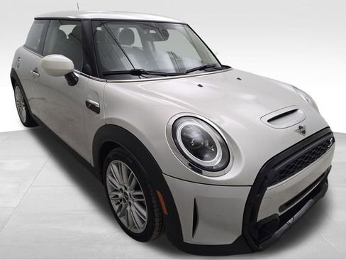 Used 2023 MINI Cooper S image 2
