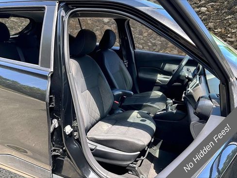 Used 2020 Nissan Kicks S FWD image 6
