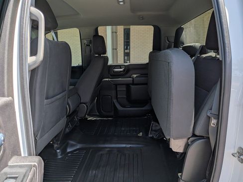 Used 2023 Chevrolet Silverado 2500 LT w/ Advanced Trailering Package AWD/4WD image 10