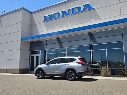 Used 2018 Honda CR-V Touring image 19