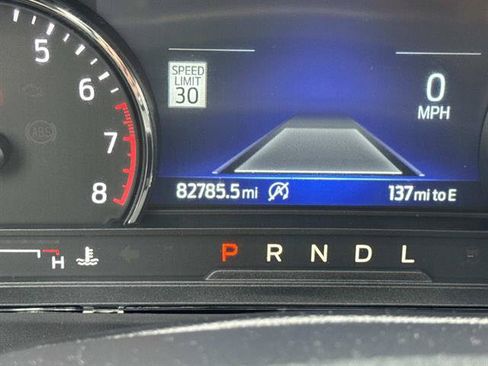 Used 2021 Ford Explorer Limited w/ Equipment Group 301A AWD/4WD image 16