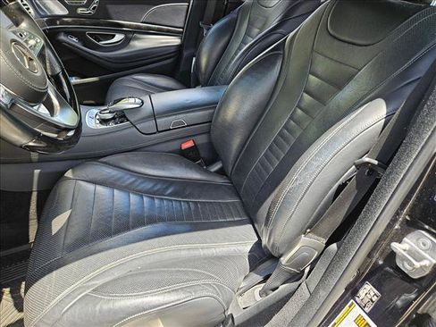 Used 2020 Mercedes-Benz S 560 Sedan image 13