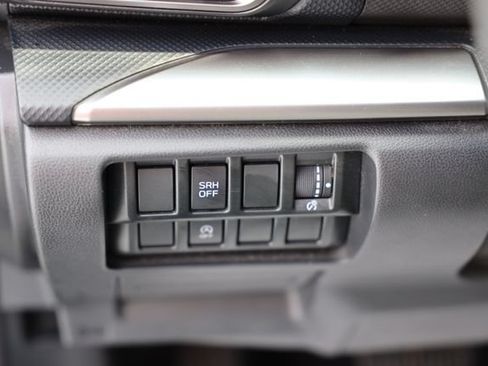 Used 2021 Subaru Forester Premium AWD/4WD image 15