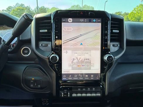 New 2026 RAM 2500 Tradesman AWD/4WD image 17