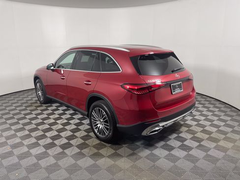 Certified 2026 Mercedes-Benz GLC 300 image 3