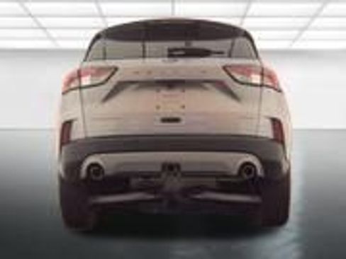 Used 2022 Ford Escape Titanium w/ Class II Trailer Tow Package AWD/4WD image 7