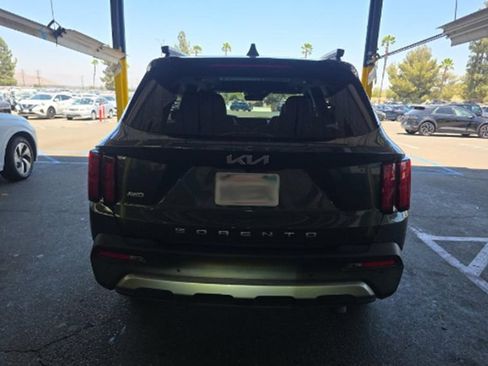 Used 2022 Kia Sorento SX Prestige AWD/4WD image 4