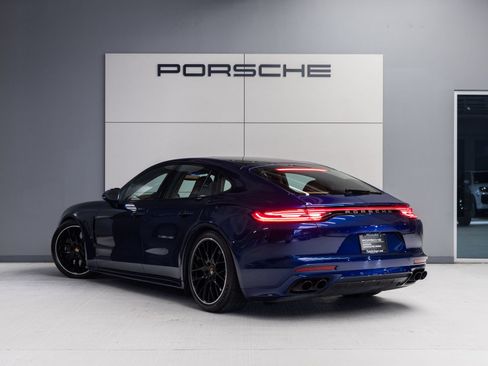 Certified 2022 Porsche Panamera Turbo S AWD/4WD image 5