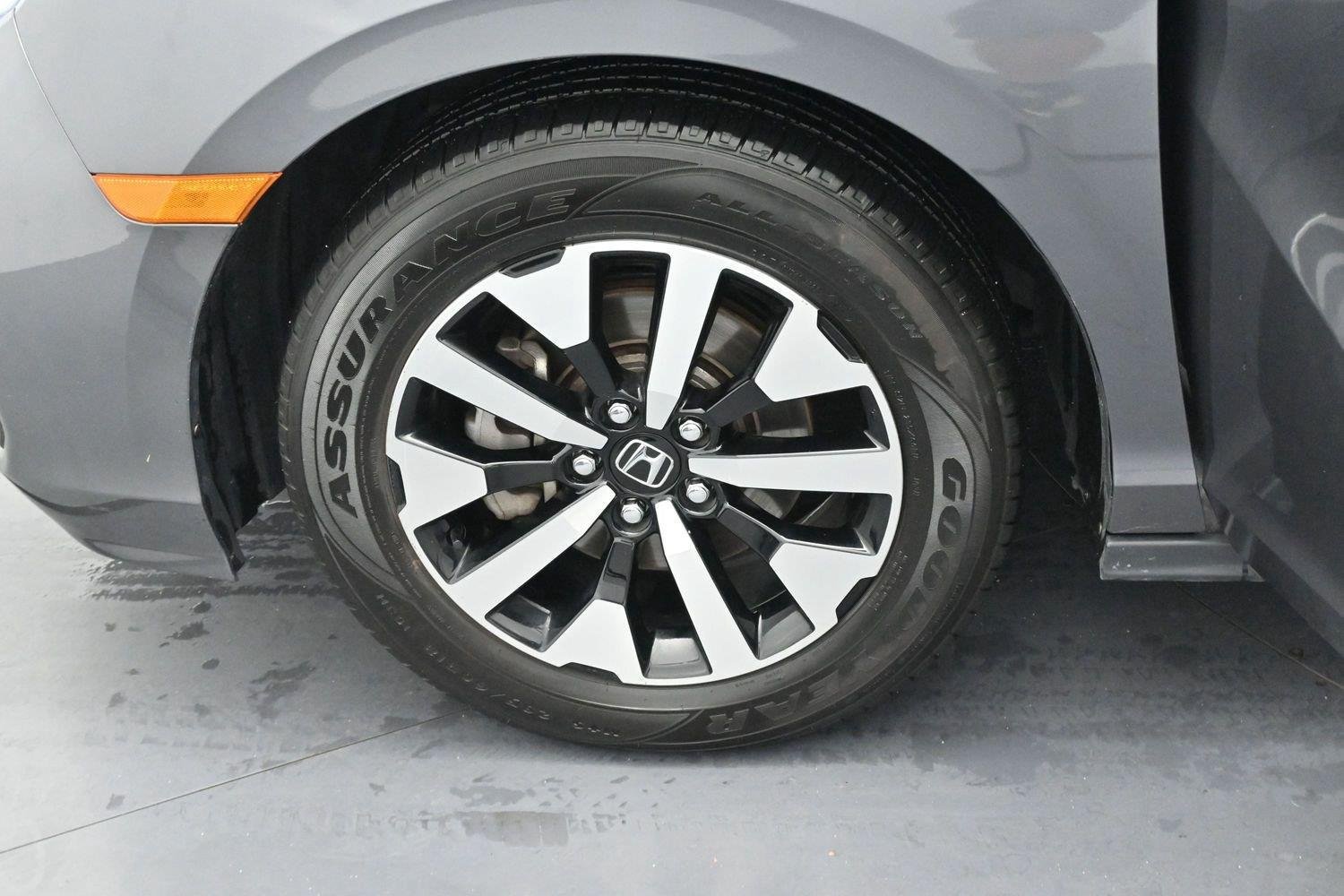 Used 2025 Honda Odyssey EX-L image 42