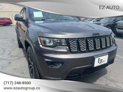 Used 2017 Jeep Grand Cherokee Altitude