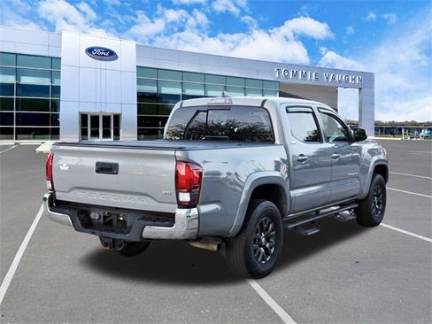 Used 2021 Toyota Tacoma SR5 image 4