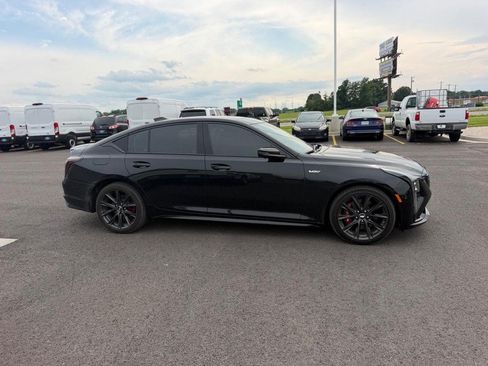 Used 2026 Cadillac CT5 V AWD/4WD image 4