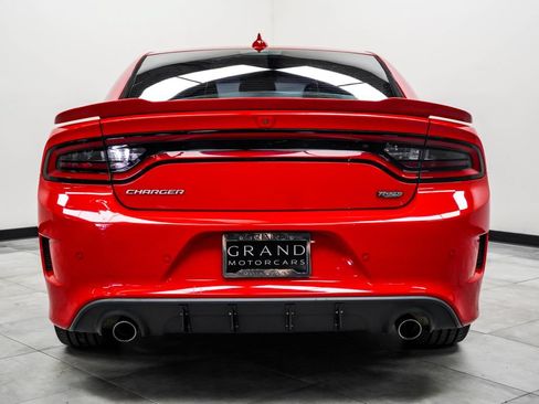 Used 2020 Dodge Charger GT RWD image 9