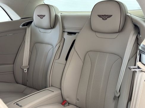 Certified 2024 Bentley Continental GT image 31