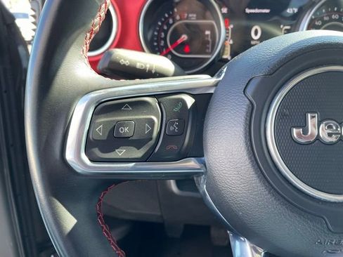 Used 2021 Jeep Wrangler Rubicon AWD/4WD image 14