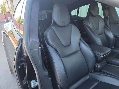 Used 2019 Tesla Model S Performance image 25