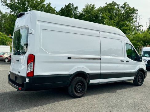 Used 2022 Ford E-Transit 148 High Roof Extended RWD image 3