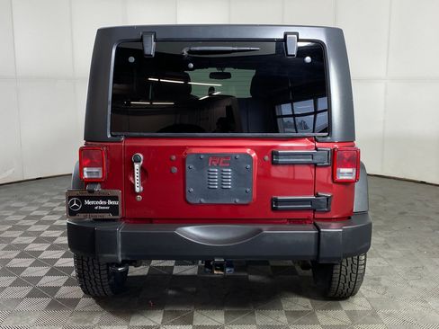 Used 2013 Jeep Wrangler Unlimited Sport image 10