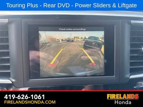 Used 2019 Chrysler Pacifica Touring Plus w/ S Appearance Package FWD image 20