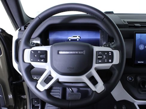 Used 2025 Land Rover Defender 110 S AWD/4WD image 20