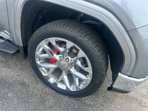 Certified 2024 GMC Sierra 1500 SLT w/ SLT Premium Plus Package AWD/4WD image 39