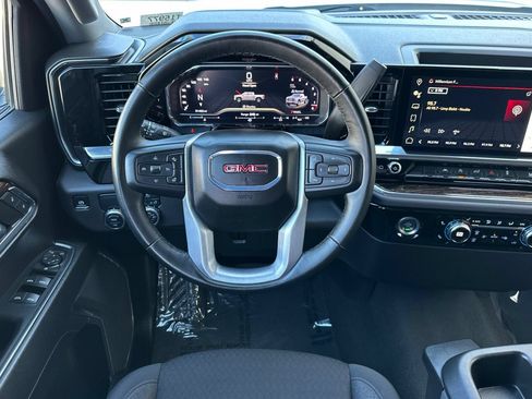 Certified 2024 GMC Sierra 1500 Elevation RWD image 17