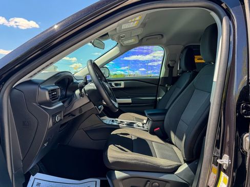 Certified 2023 Ford Explorer XLT AWD/4WD image 22