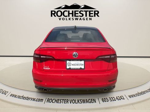 Used 2019 Volkswagen Jetta GLI FWD image 5