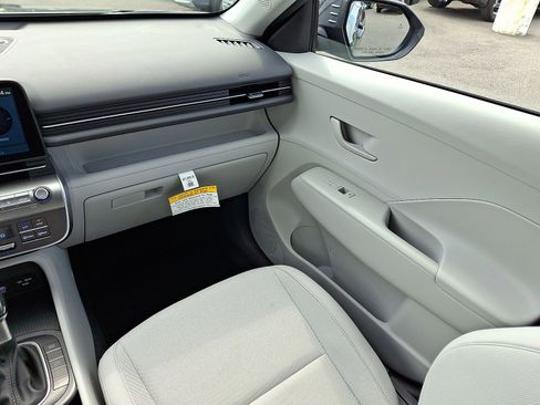 New 2025 Hyundai Kona SEL image 11