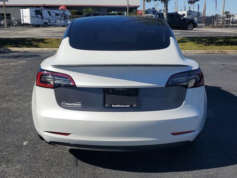 Used 2022 Tesla Model 3 Performance image 6