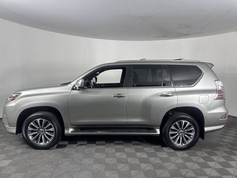 Used 2023 Lexus GX 460 Luxury w/ Off Road Package AWD/4WD image 7