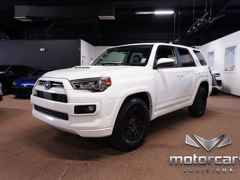 Used 2023 Toyota 4Runner TRD Sport image 3