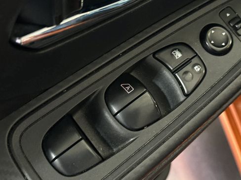 Used 2021 Nissan Versa SV FWD image 14