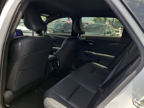 Used 2025 Toyota Crown Signia AWD/4WD image 19