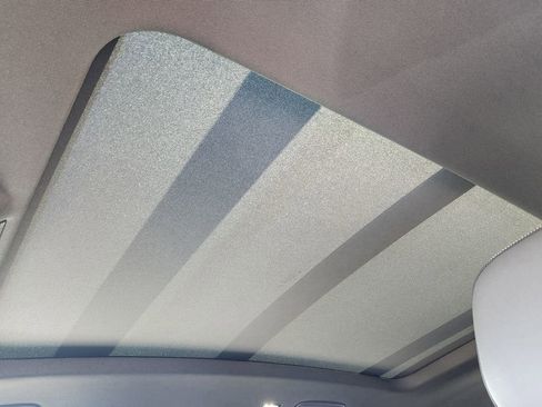 New 2026 Volkswagen Tiguan SE R-Line image 14